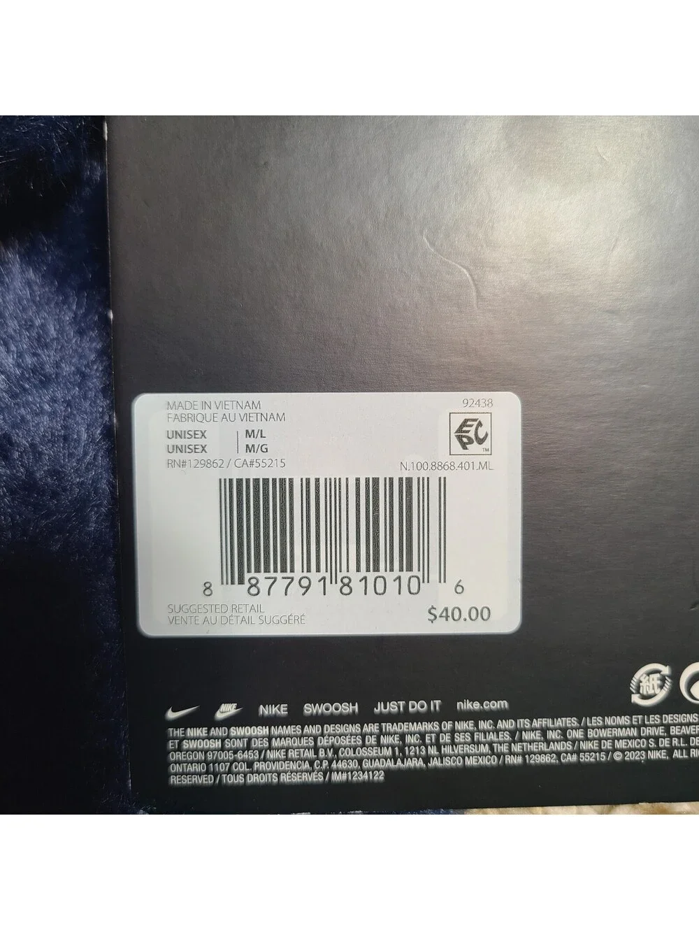 Brand new Nike plush knit mittens